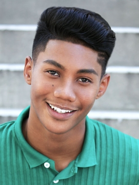 ChanceChapmanComHSGreenshirtWL