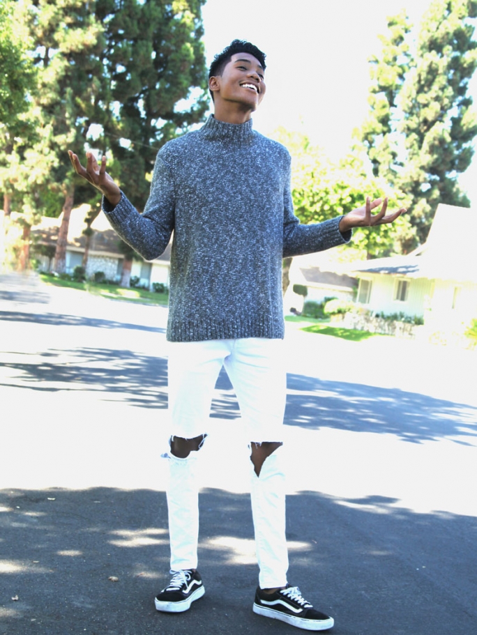 ChanceSmilingarmsupWL