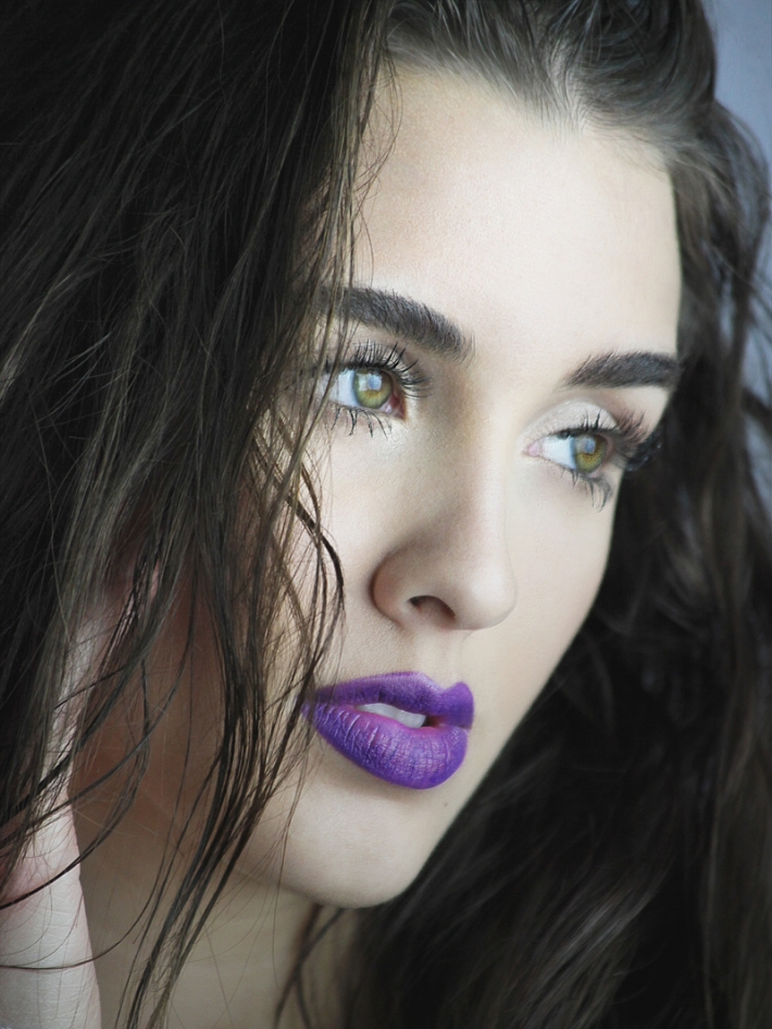 GraceSayDay1Purplelips1wl