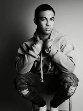 JerramySquatchairBW1wl