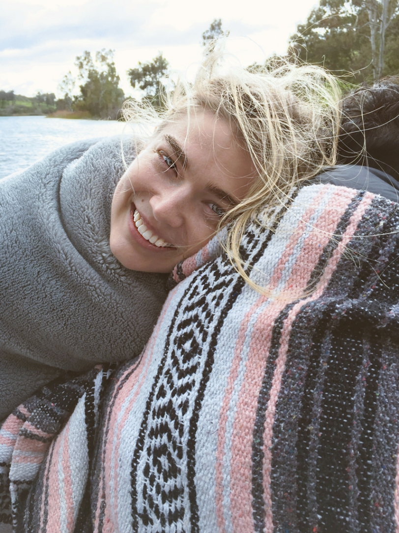 JuliecoldleanonUtaBackwl