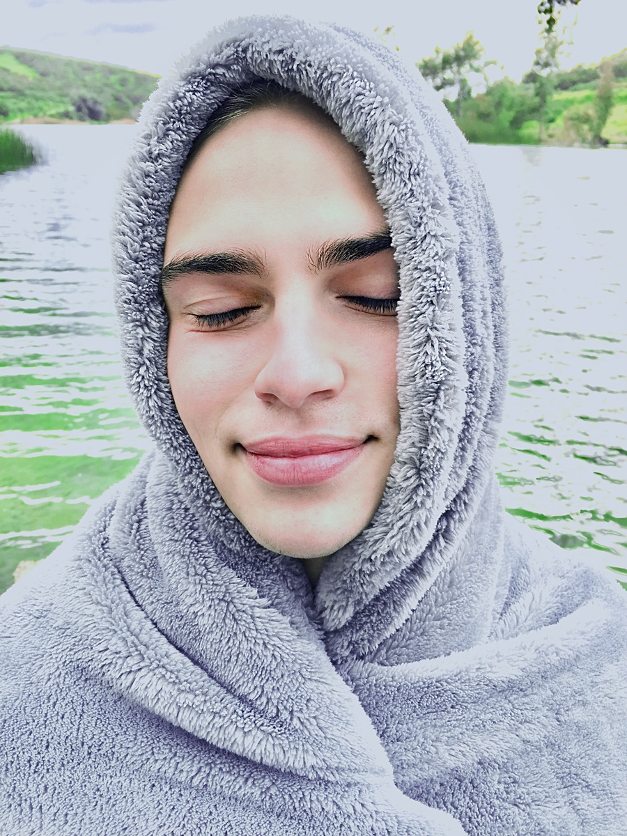 JustinEyesclosedcoldlakeWL