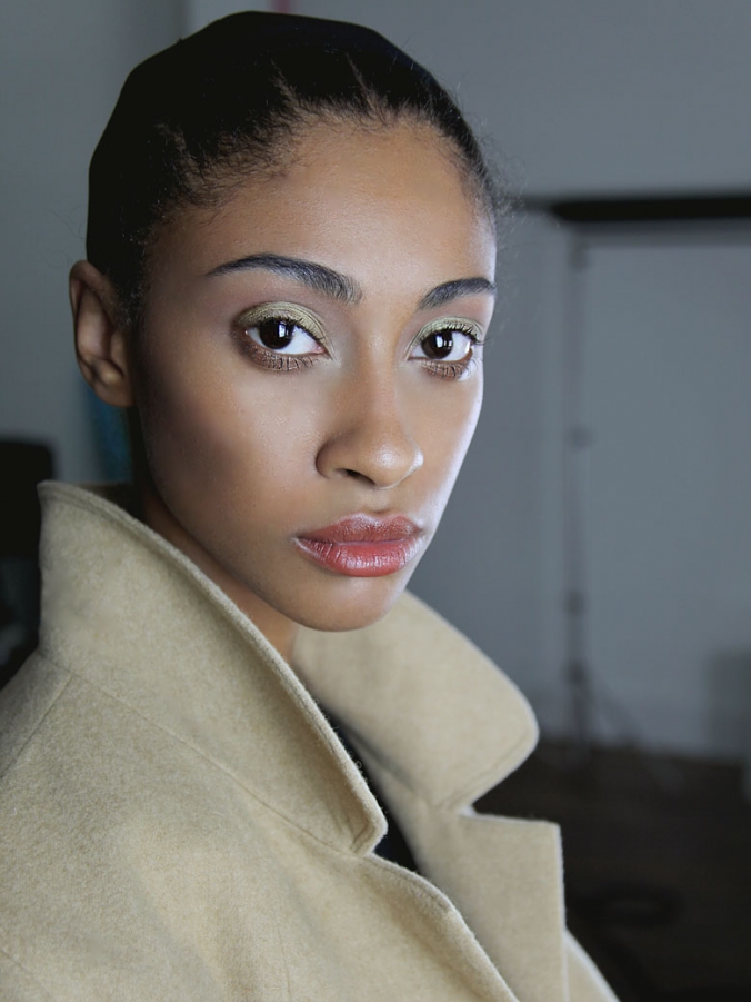 KennedyGreyTrenchCamelBeauty1WL