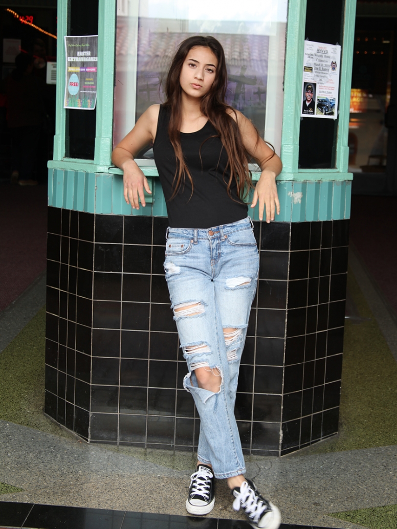 LalaniaHudCinemaFullWL