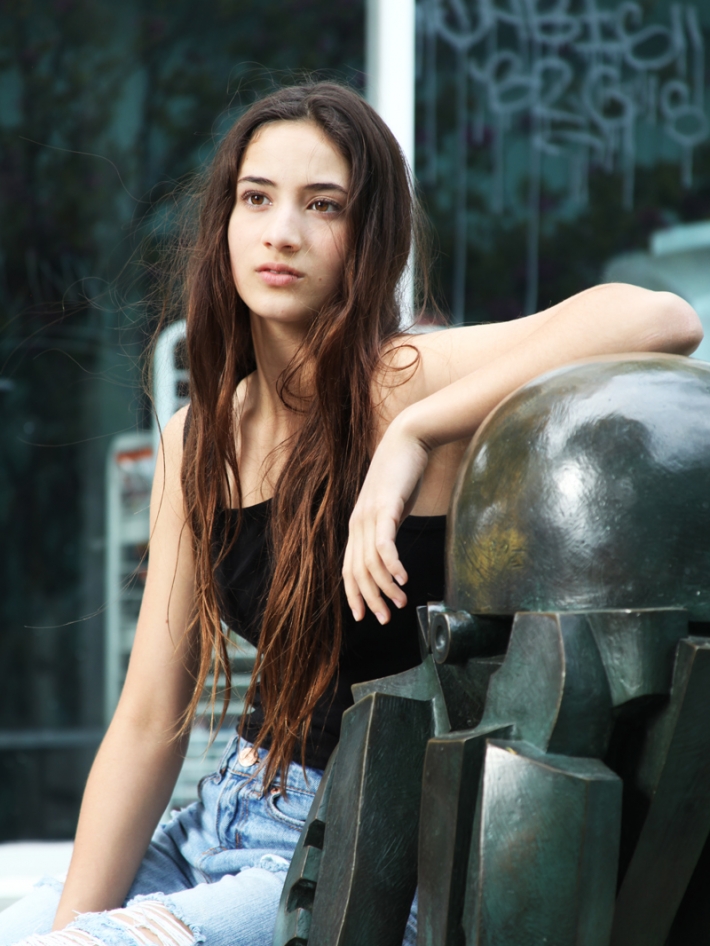 LalaniaHudSculptureWL