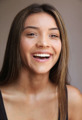 NoelleMaasBigSmile1WL